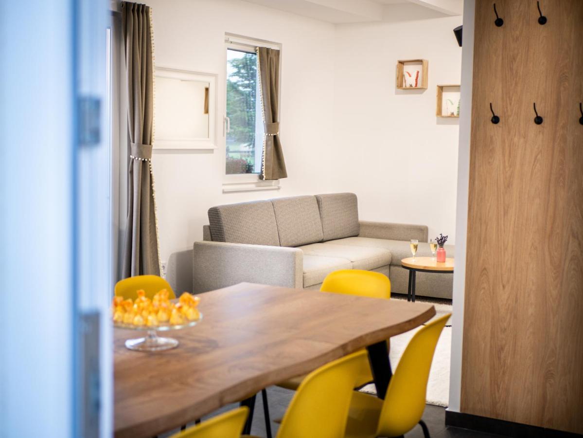 Ugo Apartman Halászi Eksteriør bilde